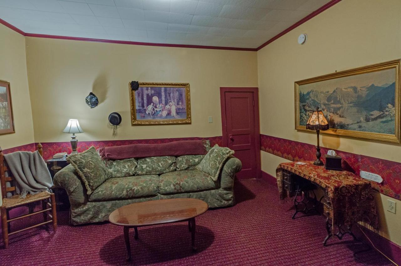 Armour'S Hotel & Spa Red Boiling Springs Dış mekan fotoğraf
